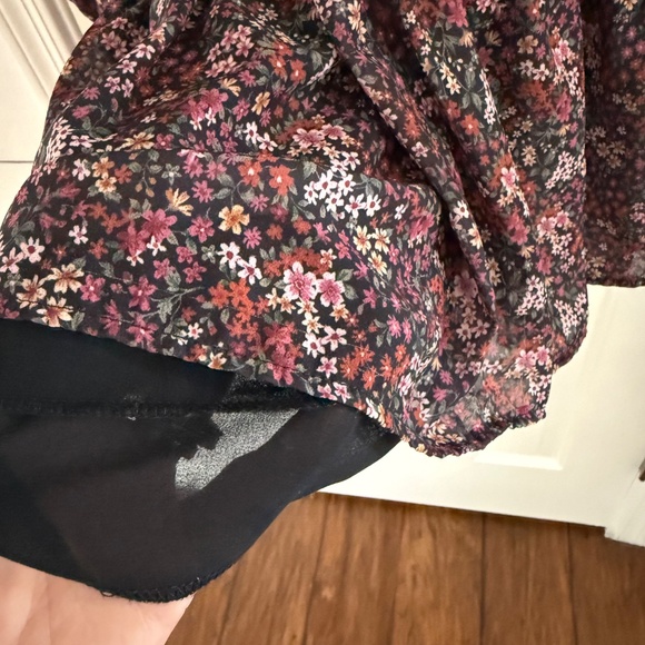 Long Sleeve Floral Black Dress - Picture 2 of 5